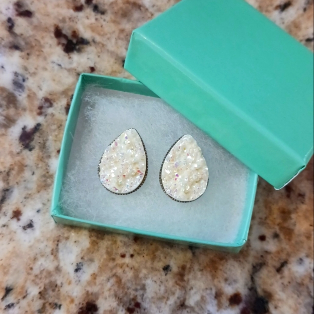 5 For $25.00 Glittery White Teardrop Druzy Stud